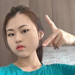 Meet your Posher, Ivy